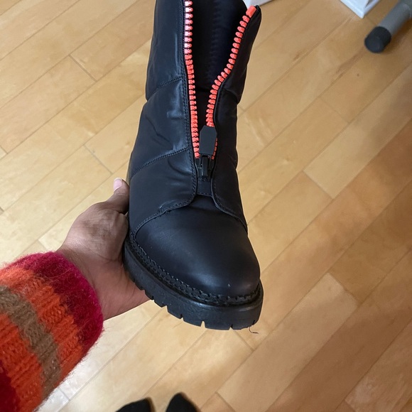 Sam Edelman - Picture 10 of 10